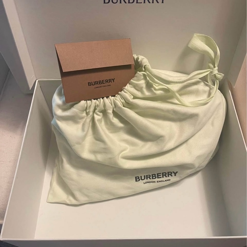 Burberry Brown Plaid Shoulder Bag - Picture 4 of 9